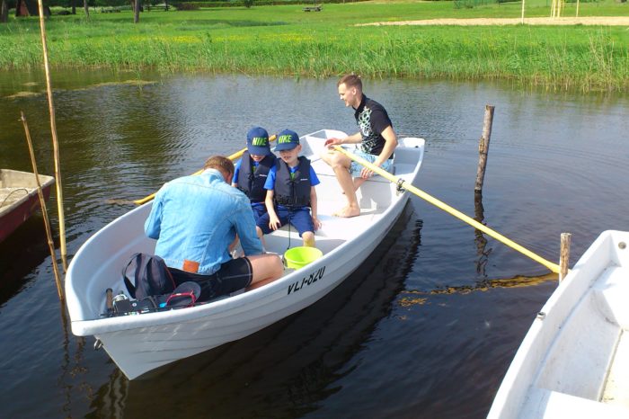 Boat rental on Väinjärv